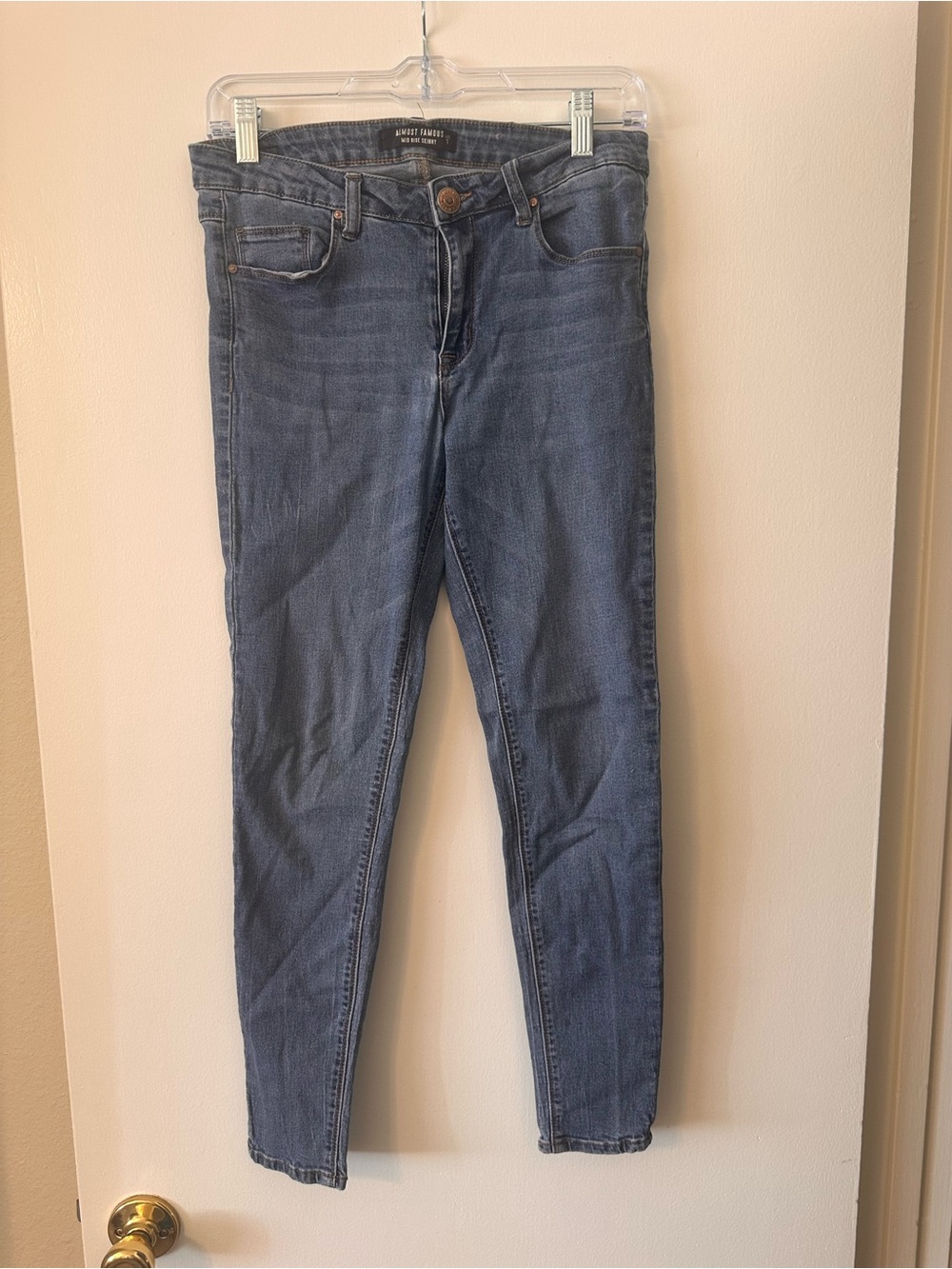 Almost Famous Women's Dark Blue Skinny Jeans